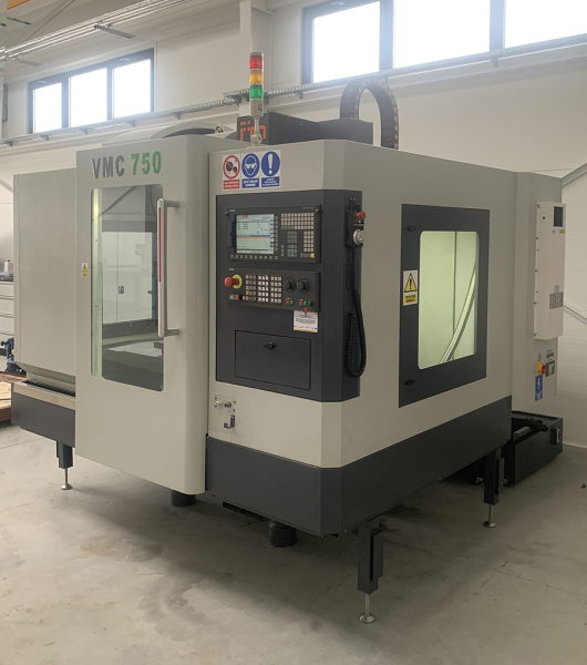 Centrum obróbcze cnc VMC 750